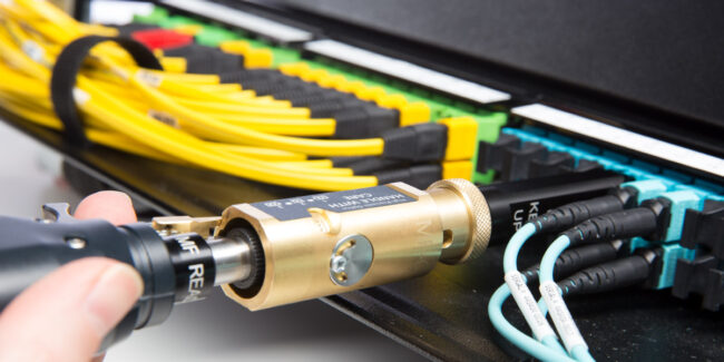 MPO Stecker Inspektion